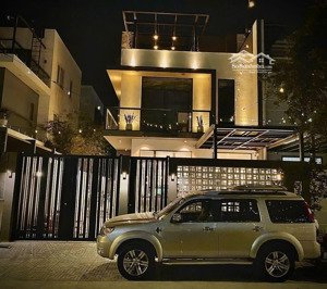 biệt thự jamona city 9x17m giá 21 tỷ - liên hệ huy xem nhà