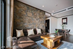 cho thuê căn 3 ngủ full nội thất mới 170m2 cc skycity tower 88 láng hạ chỉ 28tr/th.lh o936.530.388