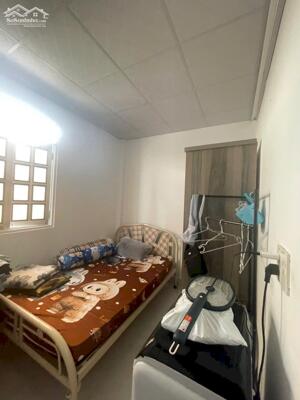 Bán nhà Vĩnh hội hẻm xe hơi