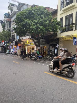 cho thuê mặt phố hàng đậu 25m2, 5m, giá thuê 20 triệu/ tháng, mọi mô hình kinh doanh