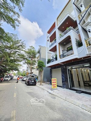 bán nhà 1 trệt 2 lầu trục chính kinh doanh kdc phú hồng thịnh 8 , p.bình chuẩn, tp.thuận