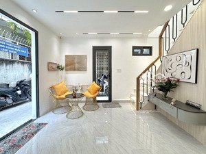 nhà phố mới đẹp phú nhuận full nội thất vào ở ngay -chỉ 4.95 tỷ