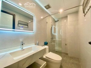 bán nhà đàm quang trung 6 tầng có thang máy full nội thất. giá nhỉnh 11 tỷ