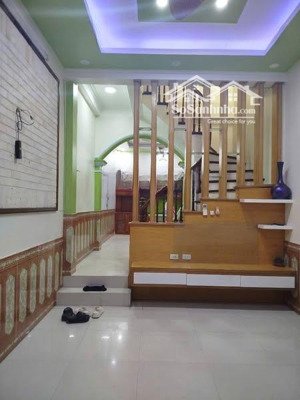 bán nhà ngõ thông kim giang, sát cầu lủ, diện tích sổ 57m2, 4 tầng giá 8,6 tỷ.