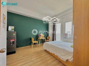 cho thuê phòng studio bancol, cửa sổ rộng rãi thoáng mát