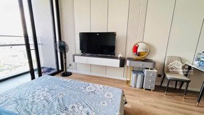 chính chủ cần bán căn studio 33,3m2 view biển tuần châu, nội thất xin sò giá 1,7xx 