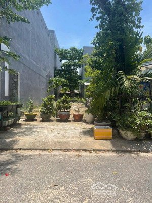 cần bán lô đất mt lê thiệt,p hòa khánh.đà nẵng