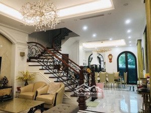 cho thuê căn liền kề sao biển vinhomes ocean park gia lâm, 135m2, 25tr/tháng, full đồ