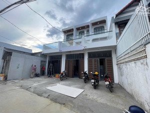 bán nhà đẹp 3 tầng vĩnh hải gần biển, full thổ cư, 4pn, chỉ 5,1 tỷ