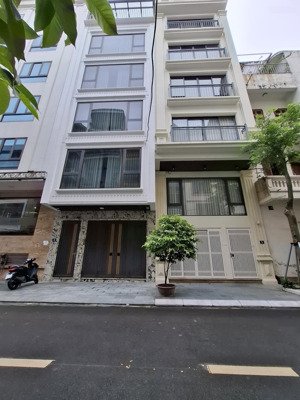 cho thuê nhà trung kính, cầu giấy 70m2x6t thang máy, làm vp lớp học cà phê kinh doanh