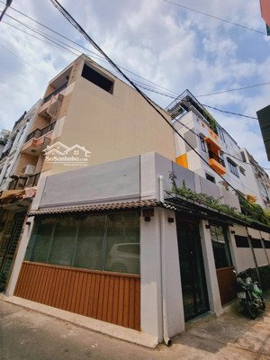 chdv hiếm nhất căn góc vị trí trung tâm đắc địa 3 tầng sân thượng - 130m2 chỉ 95tr/1m2