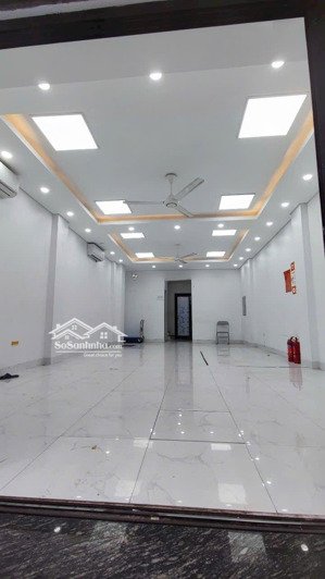 chính chủ: cần bán căn nhà shophouse khu lavender 176 định công, giá tốt, nội thất cơ bản hiện đại