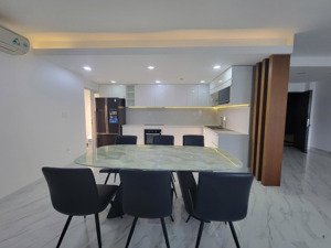 cho thuê nhanh căn happy valley, block n, 135m 3pn 2wc full nội thất đẹp ở liền giá 36trieu