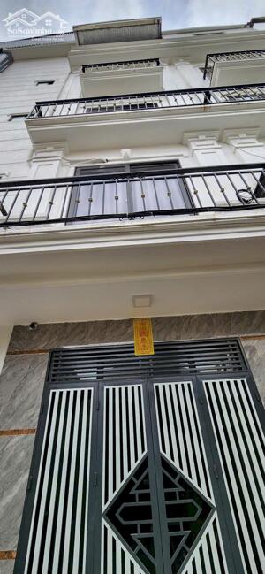 Bá,n Nhà Trần Phú - Đồng Tiến - La Phù, 30m2*5Tầng, Ngõ nông, ôtô gần, đường trước nhà 3m.