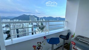 rẻ hơn thị trường 100tr, căn 2728 view biển núi cô tiên oc1a mường thanh viễn triều