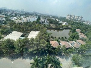 cho thuê căn hộ fora anh đào 2pn 2wc gần full nội thất 8tr nhà đẹp