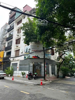 cho thuê nhà lô góc 2 mặt tiền phố trung kính to, dtsd 70m2 * 5 tầng, nội thất cb. giá 40tr, có tl