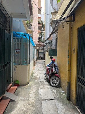 ngọc hà - nhà đẹp khỏi bàn - trung tâm ba đình- gần phố- gần bách thảo, lăng bác- chợ ngọc hà