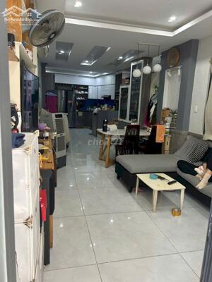 Định Cư Bán Nhanh nhà 65m2 đường Nguyễn Văn Đậu Quận Bình Thạnh giá 7.9 tỳ VNĐ