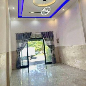 sát biển gần chợ ngay trung tâm nhà mặt tiền, giá chỉ 5,9 tỷ