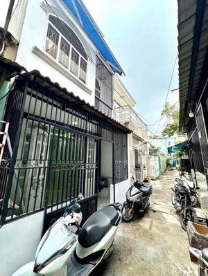 bán nhà đẹp 2 tầng, hẻm 1 sẹc lê văn lương, tân hưng, quận 7, chỉ nhỉnh 4 tỷ