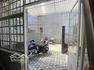 bán nhà 70m2 nhỉnh 4tỷ đường quang trung, gần co.opmart, q9