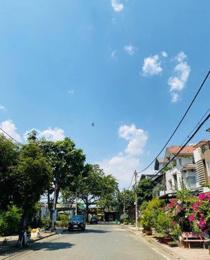 biệt thự đẳng cấp! khu bình lợi 10m x 20m cn 200m2 nội thất cao cấp - chỉ 24 tỷ