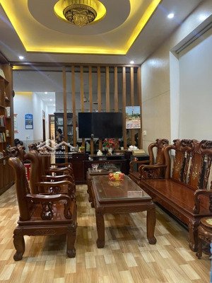 biệt thự sân vườn mặt tiền bàu mạc gần biển nguyễn tất thành chỉ 9,5 tỷ