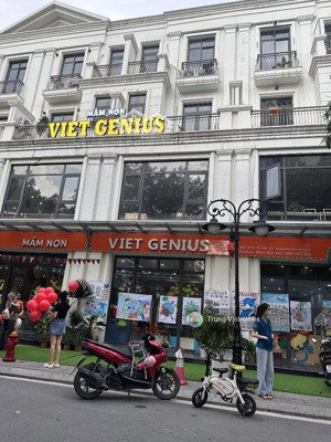 cho thuê shophouse san hô 16: diện tích 60 m2x 5 tầng, cho thuê tầng 1+2, ko chung chủ