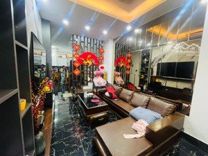 bán nhà ngô thì nhậm, phân lô 4 tầng, mặt tiền rộng gần 5m, dt 48m giá 10 tỷ