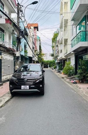 bán nhà c4 sát mặt tiền nguyễn xí cạnh vincom - hẻm nhựa xe hơi quay đầu - sẵn dòng tiền 15tr/tháng