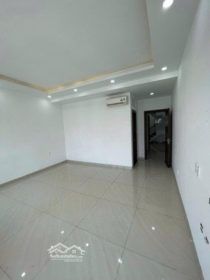 cho thuê văn phòng khu đô thị him lam kênh tẻ giá rẻ t8/2025