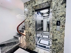 nguyễn khánh toàn-cầu giấy 40m 6tầng thang máy 2nhà ra ô tô đỗ thoáng sáng vượng khí 12.5 tỷ