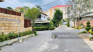 bán nhà 3 tầng mặt tiền kqh 92 mê linh phường 9 đà lạt