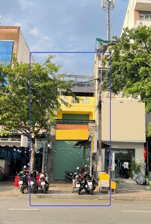 mặt tiền đồng nai - vỉa hè rộng 10m, mô hình kinh doanh trên sân thượng