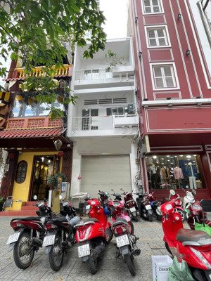 mặt tiền 3/2 - ngay khu hà đô centrosa - 4,5m x 17m