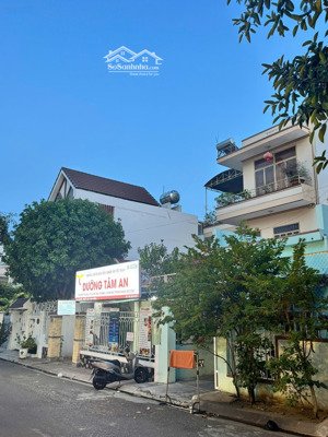 nhà 3 tầng mặt tiền ngang 10met đường lam sơn, phước hoà vừa ở vừa cho thuê chỉ 18 tỷ