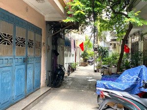 bán nhà phố hào nam - đầu tư sinh lời cao, vị trí vàng, cơ hội dòng tiền lớn!