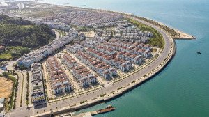 bán căn biệt thự song lập sun feria bãi cháy hạ long quảng ninh.