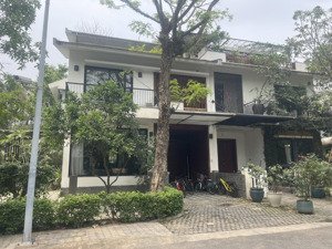 căn xẻ khe mimosa 225m cực hiếm , đã hoàn thiện , sẵn sổ đỏ , giá chỉ 41ty