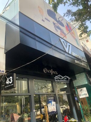 khan hiếm: mặt tiền nguyễn hữu cảnh p. 22 gần quận 1, dt: 7x14.5m, 2 tầng, hđt: 55 triệu, 32 tỷ