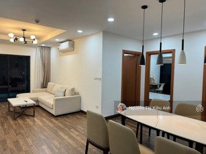 bán gấp căn 3pn đẹp goldmark city 95m full đồ có slot ô tô chỉ 7.55 tỷ