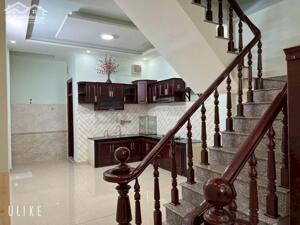 BÁN NHÀ SỔ RIÊNG ĐƯỜNG NHỰA KQH NGUYÊN TỬ LỰC ĐÀ LẠT