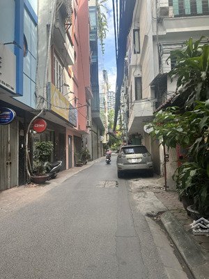 cực hiếm
bán gấp nhà phố thái hà
dt: 34m - 5 tầng - giá 12 tỷ
phân lô víp, ô tránh trước nhà