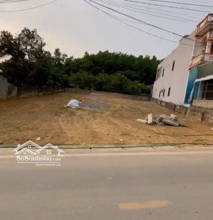 cần tiền gấp muốn bán lô đất đường an phú rẻ hơn thị trường 20%