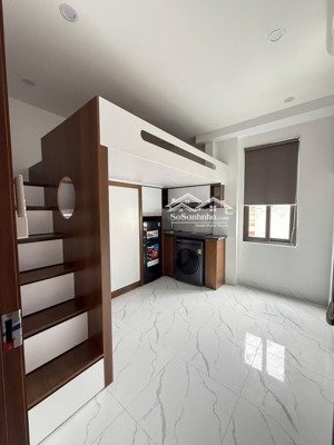 bán toà ccmn cầu giấy, 2 thoáng, mặt ngõ thông: 85m2, 24p kk đủ đồ, pccc chuẩn