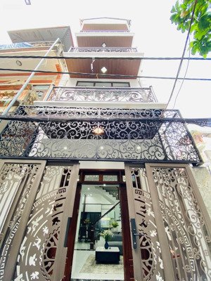 siêu phẩm phố khương đình-45m2x4t-30m ra mặt phố-chưa 8 tỷ-ngõ thông, kinh doanh nhỏ.