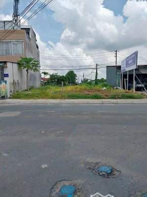 chủ ngộp bán đất ( 10x20) 200m2,shr. đường sông lu, xã hòa phú, huyện củ chi. giá 500 triệu