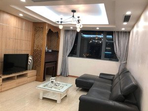 cho thuê căn hộ 112m2 - 3pn tòa n04b-t1 khu ngđ đã full đồ sẵn ở giá 14tr/th. lh: 