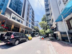 trần thái tông - 155m - 8 tầng - có hầm - vỉa hè đá bóng - gần công viên cầu giấy - 9x tỷ